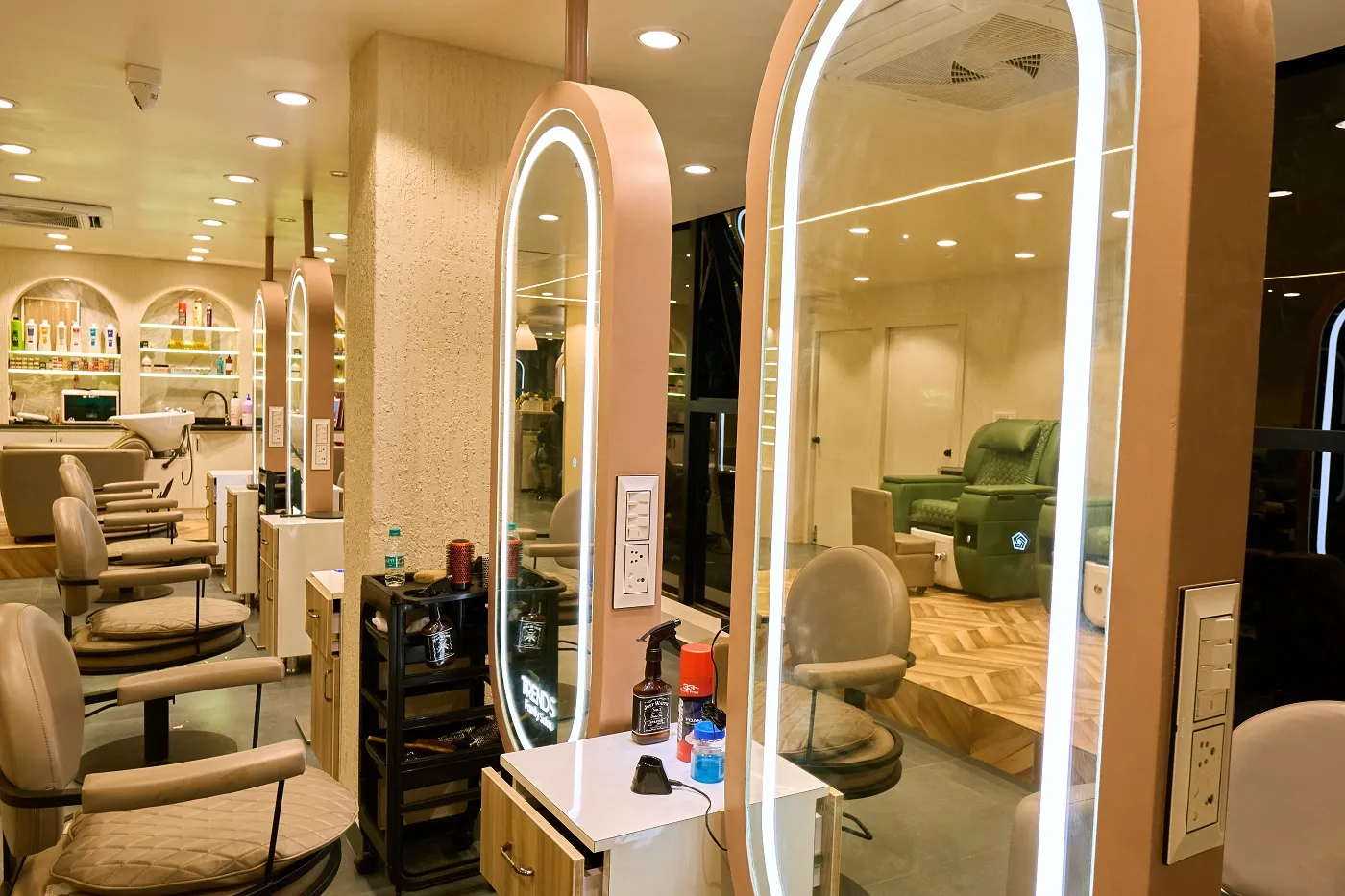 TRENDS Essential Family Salon Jp nagar (18)